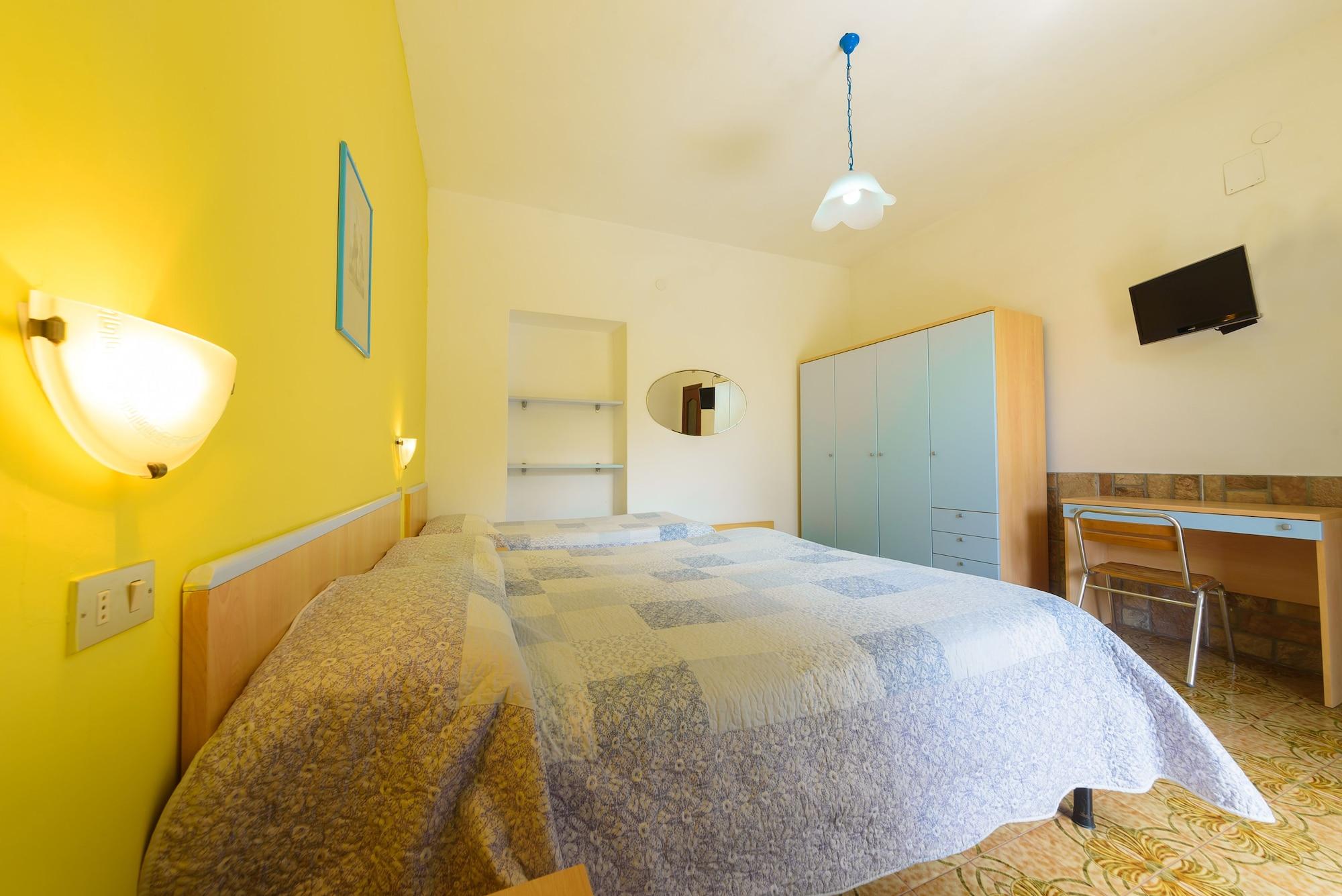 Hotel Celeste بروسيدا المظهر الخارجي الصورة
