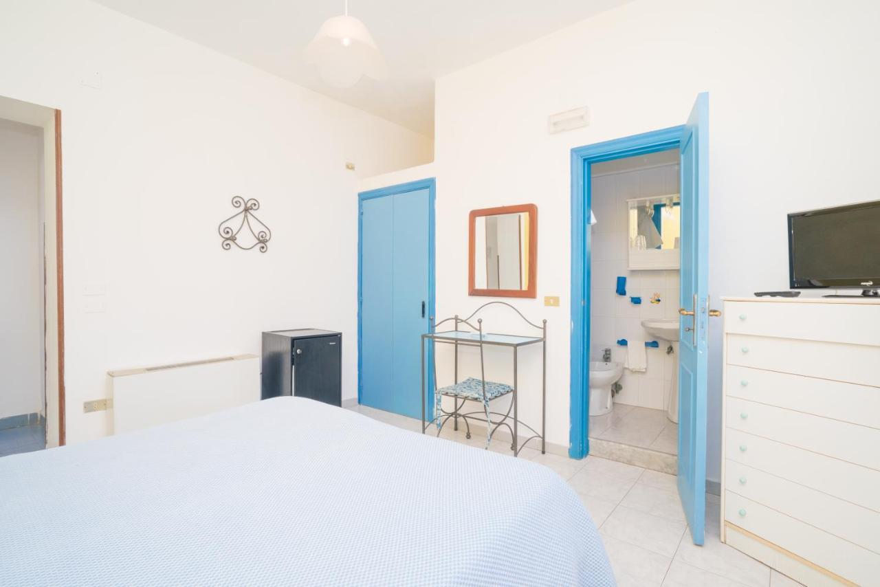 Hotel Celeste بروسيدا المظهر الخارجي الصورة