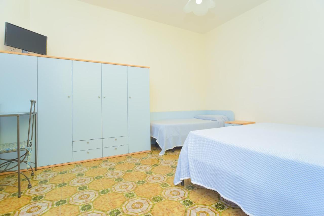 Hotel Celeste بروسيدا المظهر الخارجي الصورة