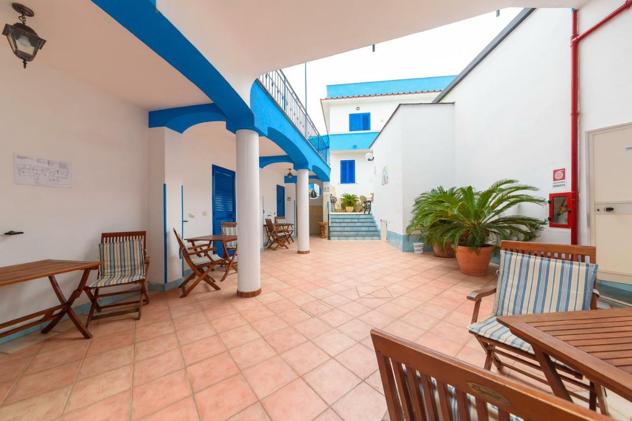 Hotel Celeste بروسيدا المظهر الخارجي الصورة