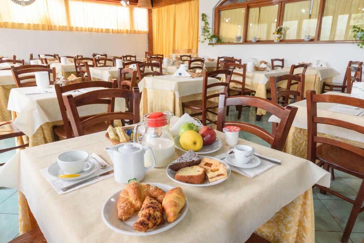 Hotel Celeste بروسيدا المظهر الخارجي الصورة